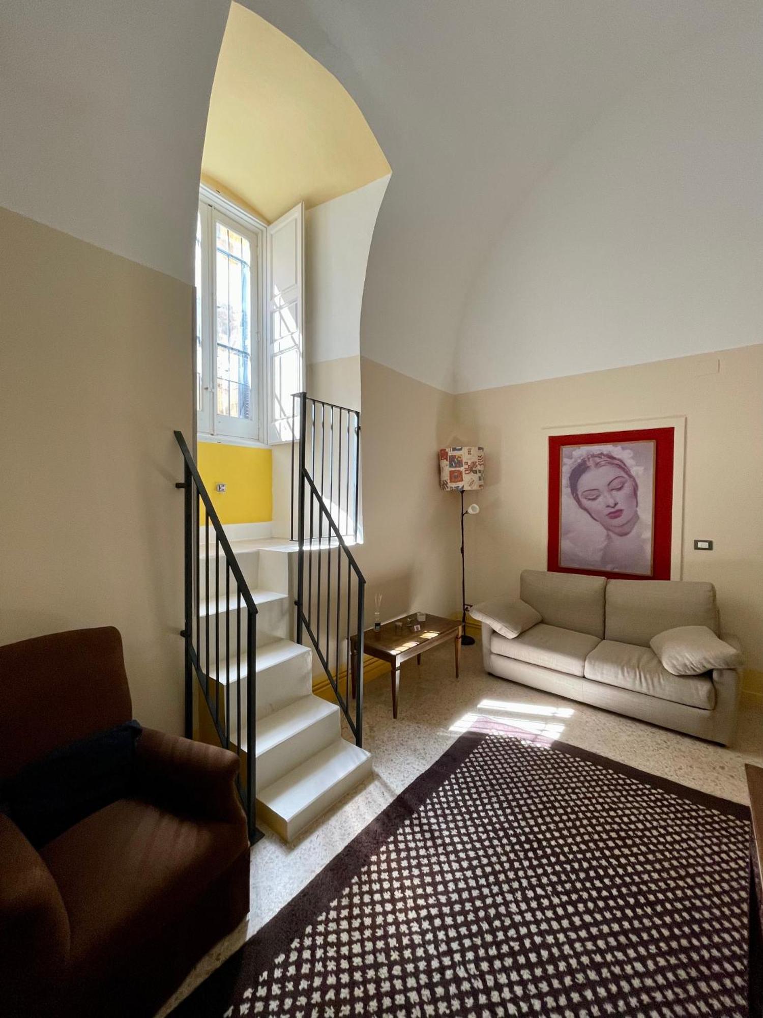 4 Balconi Rooms- Dimora Arditi B&B Lecce Bagian luar foto